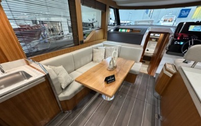 GREENLINE 40, for sailors and newcomers