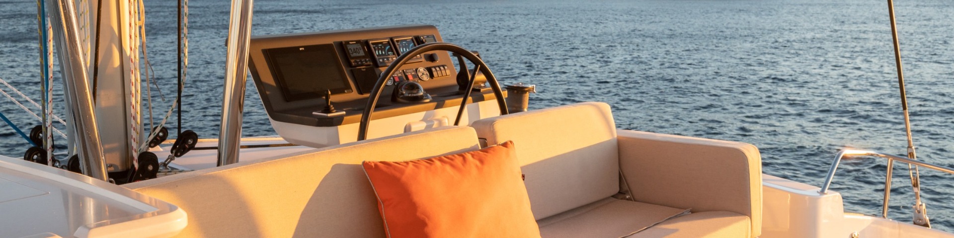 Bali 5.8, luxury catamaran