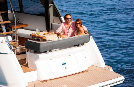 bavaria r40 fly image 6