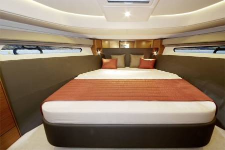 bavaria s45 coupe new boat for sale - clipper marine uk image 6