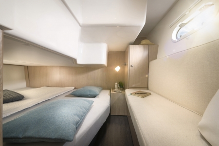 bavaria s29 new boat for sale - clipper marine uk image 1