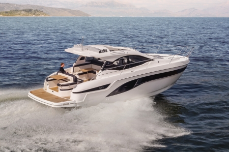 bavaria sr41 new boat for sale - clipper marine uk image 4