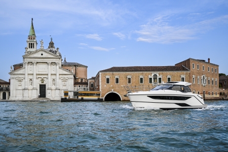 new bavaria sr35 - clipper marine uk image 3