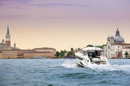 new bavaria sr35 - clipper marine uk image 5