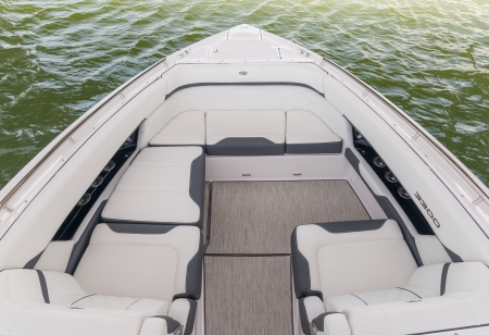 regal 3300 new boat for sale - clipper marine uk image 9