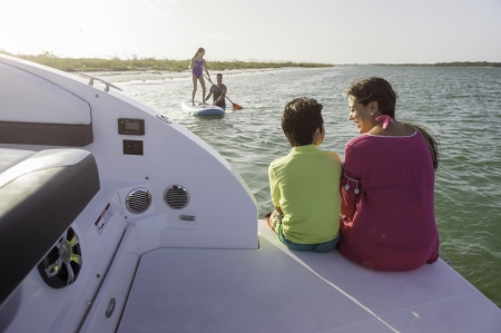 regal 3300 new boat for sale - clipper marine uk image 4