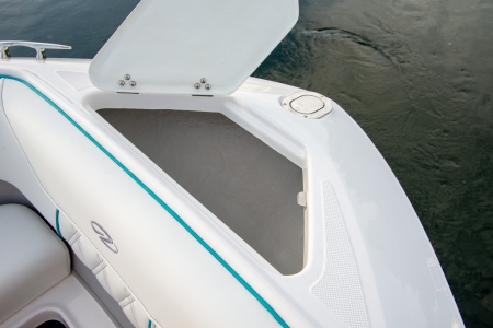 regal ls6 new boat for sale - clipper marine uk image 11