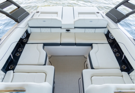regal ls2 new boat for sale - clipper marine uk image 11