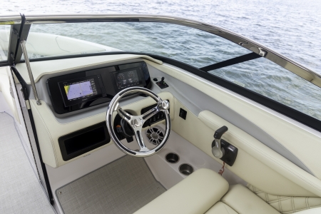 regal lx6 new boat for sale - clipper marine uk image 6