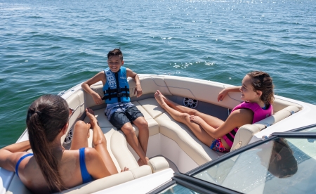 regal lx6 new boat for sale - clipper marine uk image 15