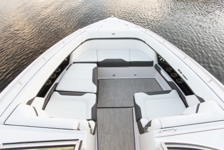 regal 33 obx new boat for sale - clipper marine uk image 8