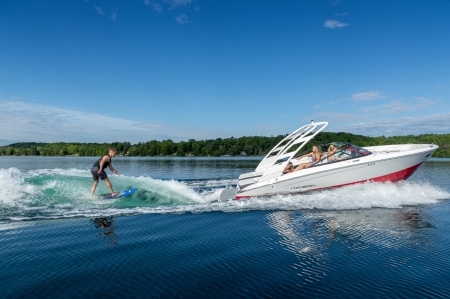 regal ls2 surf new boat for sale - clipper marine uk image 3