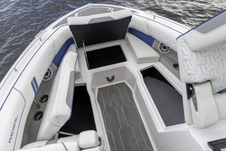 regal ls9 surf new boat for sale - clipper marine image 16