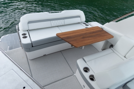 regal 33 express new boat for sale - clipper marine uk image 19