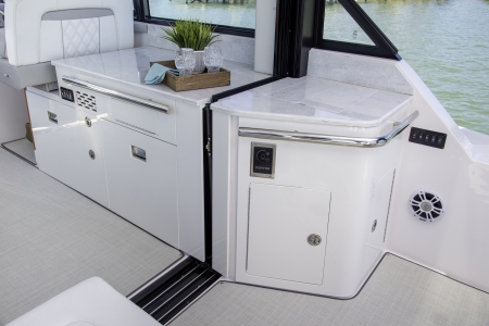 regal 36 xo new boat for sale - clipper marine uk image 10