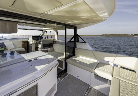 regal 38 xo new boat for sale - clipper marine uk image 15