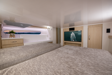 regal 38 xo new boat for sale - clipper marine uk image 11