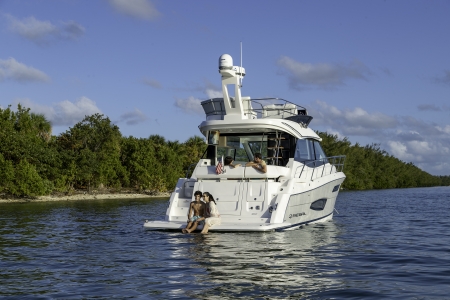 regal 38 fly new boat for sale - clipper marine uk image 2