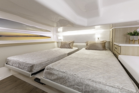 regal 38 fly new boat for sale - clipper marine uk image 10