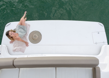 regal 42 grande coupe new boat for sale - clipper marine uk image 10