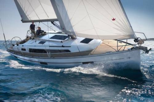 The new BAVARIA CRUISER 37