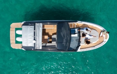 Bavaria VIDA 33, hard top, soft top