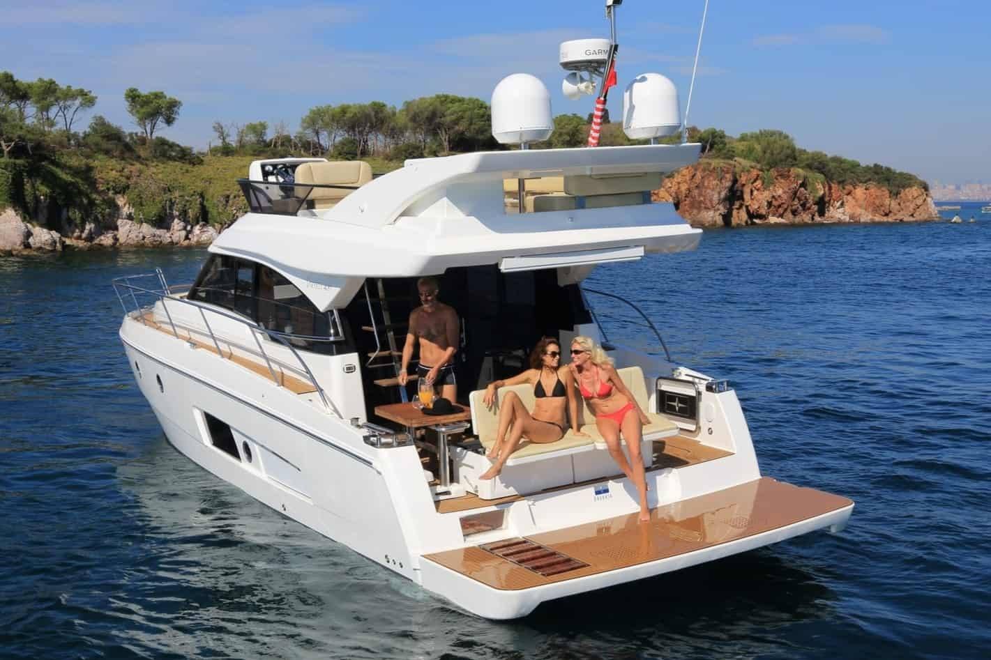 Bavaria VIRTESS 420 FLY