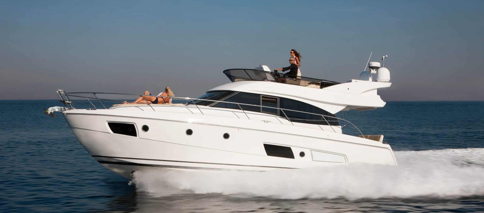 Bavaria VIRTESS 420 FLY, boat for sale