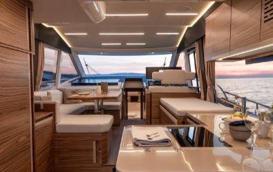 GREENLINE 45 FLY, signature design