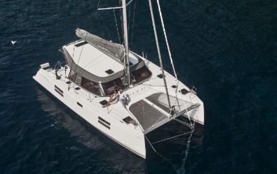 Nautitech 40 Open, lifestyle balanced