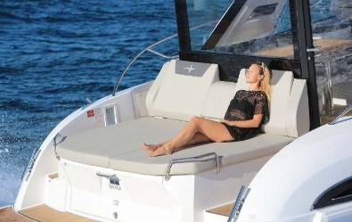 Bavaria S45 HT, sheer elegance